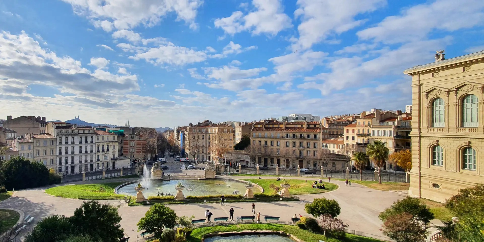 Prix immobilier 4ème Marseille — Cinq Avenues